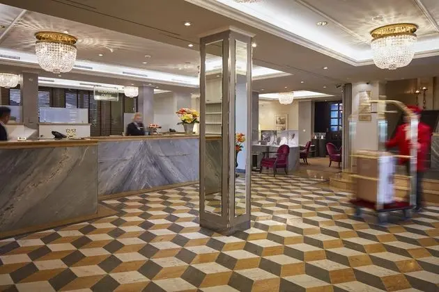 Hotel Schweizerhof Zürich - Lobi