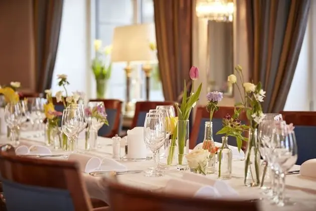 Hotel Schweizerhof Zürich - Yerinde Yemek