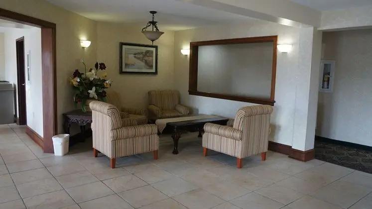 Scotland Neck Inn - Lobi