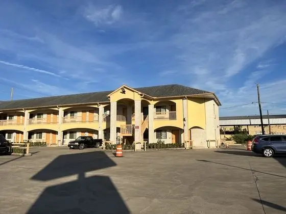 Scott Inn Suites