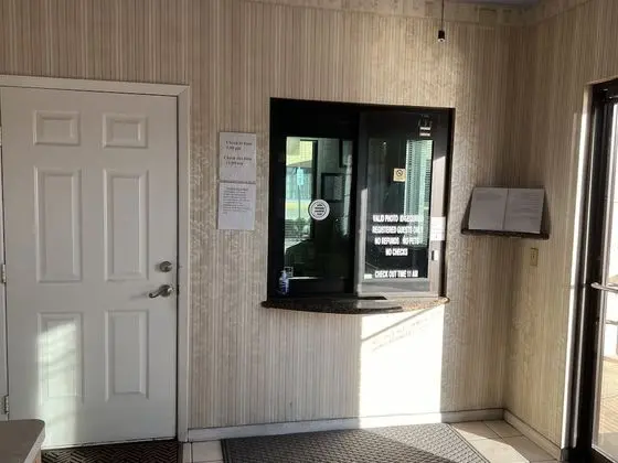 Scott Inn Suites - Lobi
