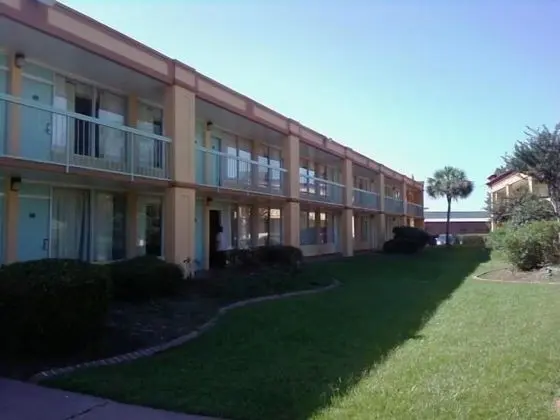 Scottish Inn Savannah South - Dış Mekanlar