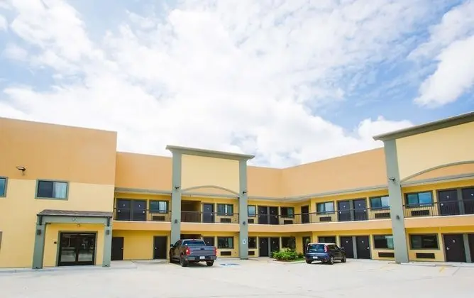 Scottish Inn & Suites - Dış Mekan
