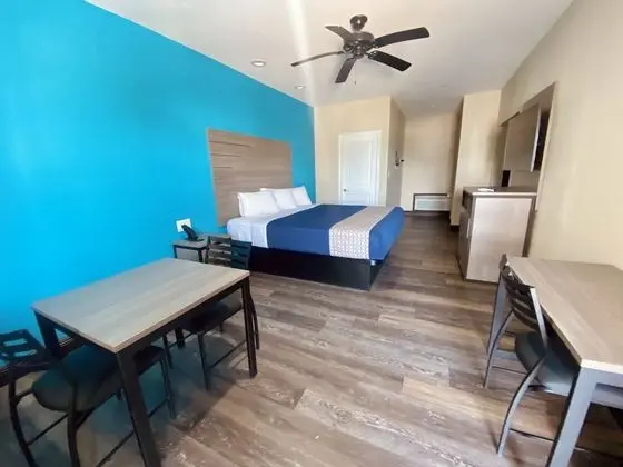 Scottish Inn and Suites - Oda