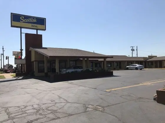 Scottish Inn - Dış Mekan