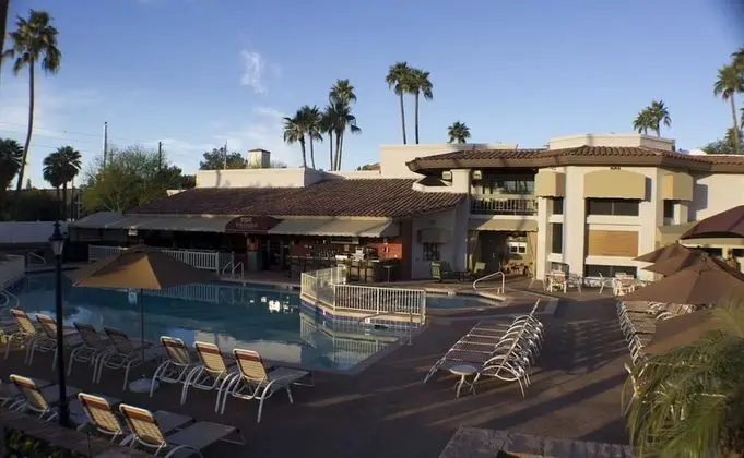 Scottsdale Camelback Resort VRHost - Havuz