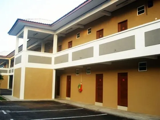 Scout Inn Resort