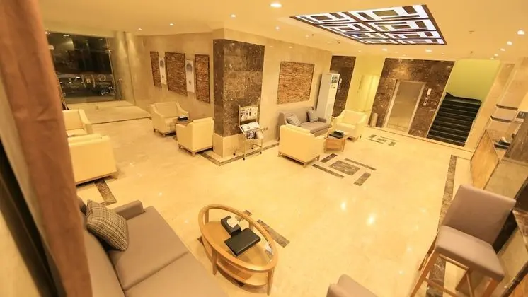 SDM GULF Apartments - Lobi