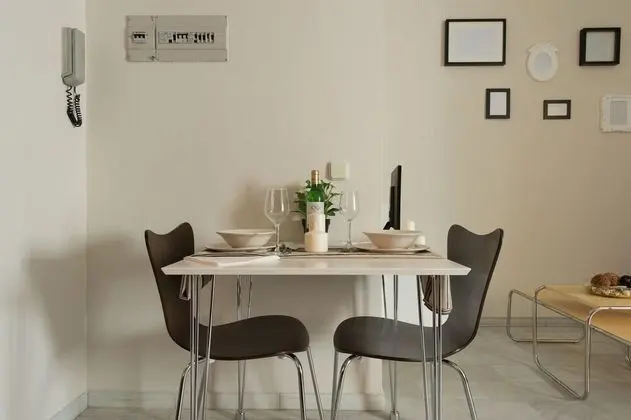 Sevilla Apartments Divina - Oda Düzeni