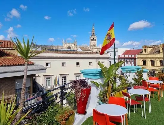 Sevilla Kitsch Hostel Art - Öne Çıkan Resim