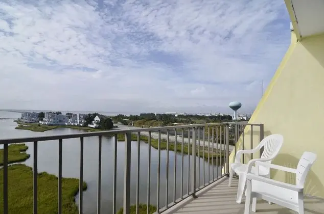 Sea Bay Hotel