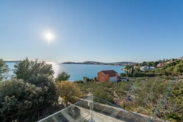 Sea Bliss Luxury Villa - Sevid