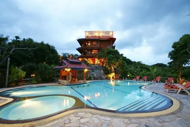 Sea Breeze Backpacker Hostel - Adults Only - Havuz