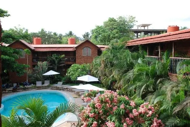 Sea Breeze Beach Resort Candolim