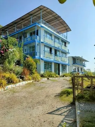 Sea Breeze Beach Resort