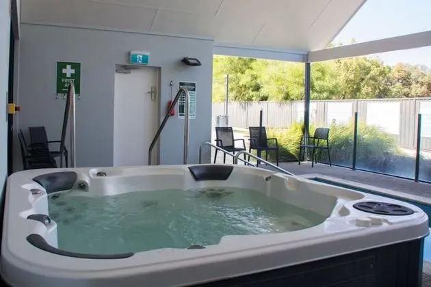 Sea Breeze - Broadwater - Spa