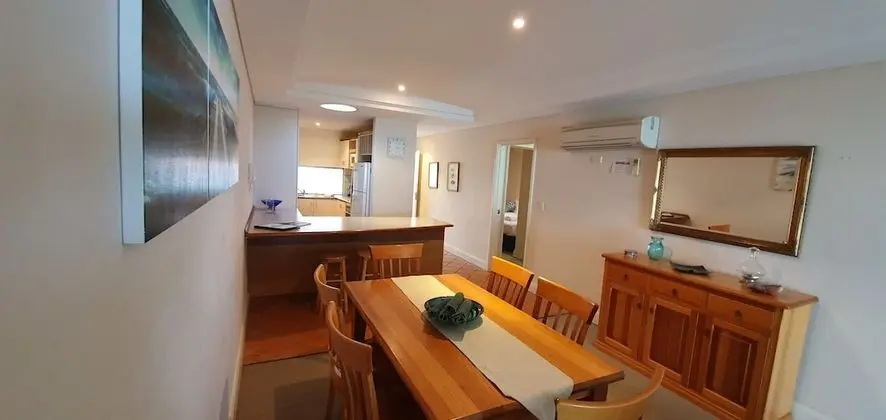 Sea Breeze Luxury Holiday Apartment Accommodation - Öne Çıkan Resim