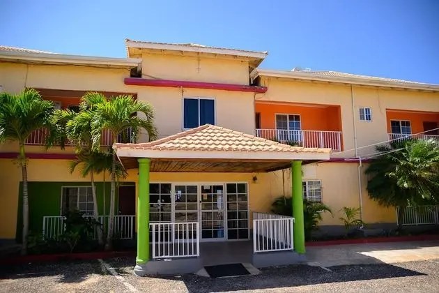 Sea Coast Inn & Suites - Dış Mekan