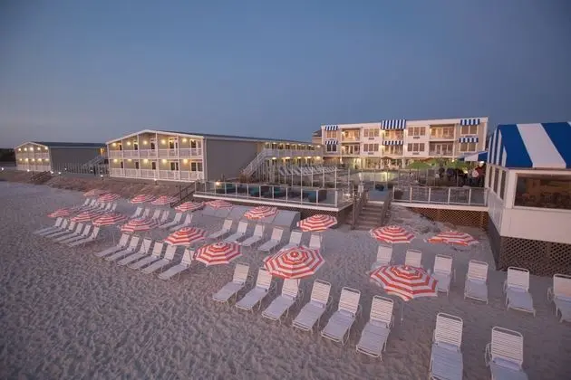 Sea Crest Beach Hotel - Plaj