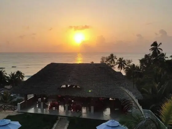Sea Crest Hotel Zanzibar 2 - Dış Mekan