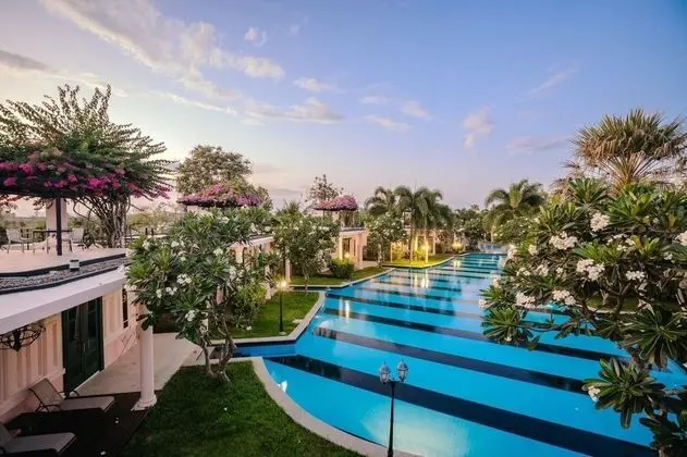 The Sea-Cret Garden Hua Hin - Havuz