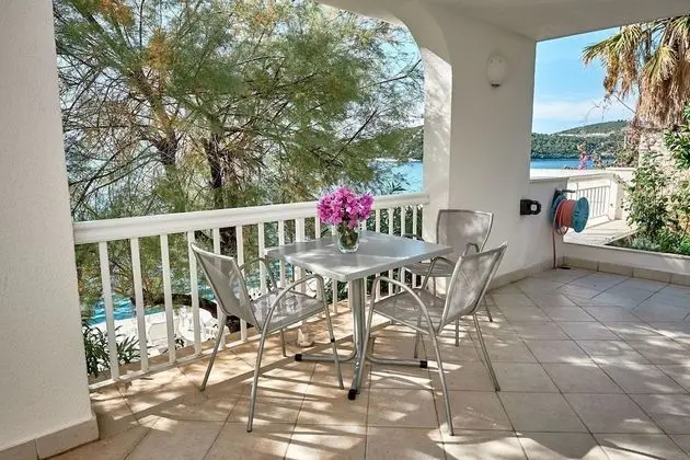 Sea Front - Free Parking - A5