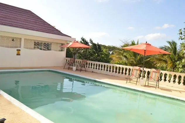 Sea Grove Villa
