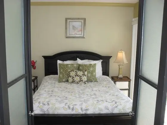 By The Sea Gulf View Deluxe Condo - Oda
