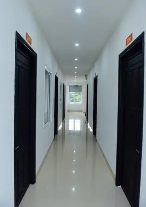 Sea Hai Yen Hotel - Lobi