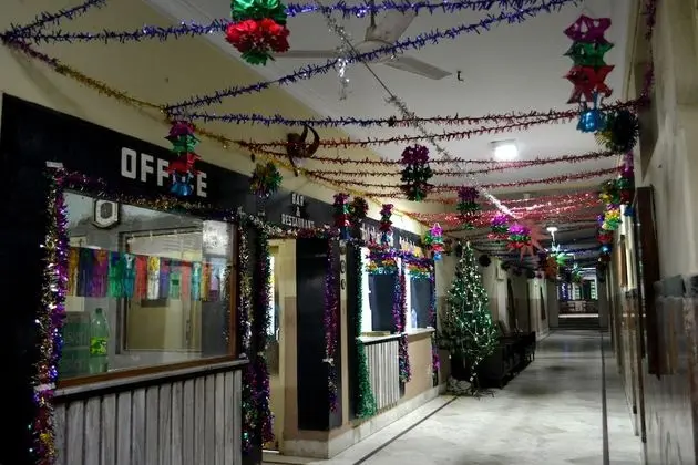 Hotel Sea Hawk Digha - İç Mekan