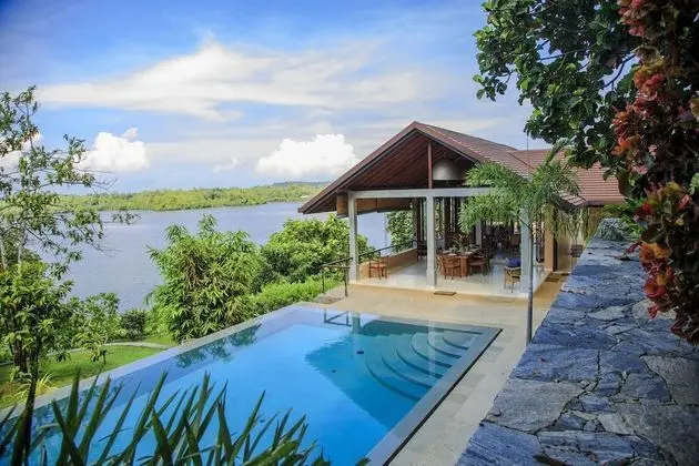 Sea Heart House on Koggala Lake - Havuz