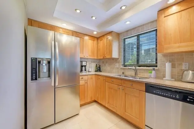 Sea Isles Condo in Bonita Springs - Oda