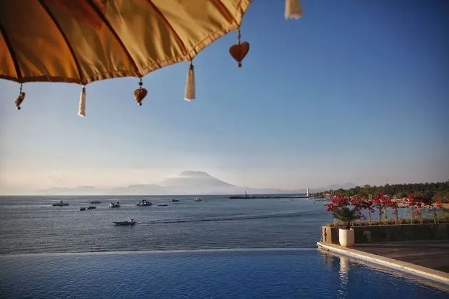 Sea La Vie Resort Nusa Penida - Havuz