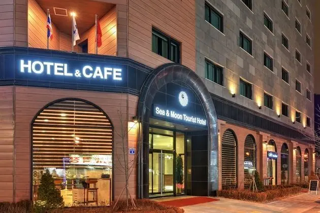 Sea & Moon Tourist Hotel - Dış Mekan
