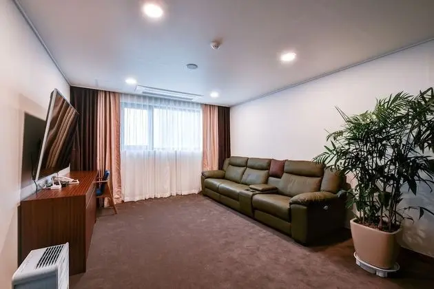 Sea & Moon Tourist Hotel - Oda Düzeni