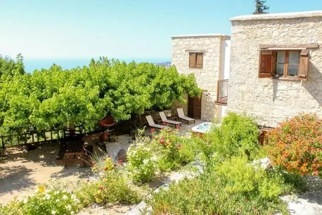 Sea & Mountain View Villa Anna Lysos