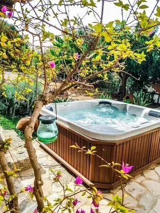 Sea & Mountain View Villa Anna Lysos - Havuz