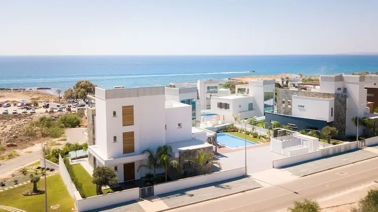 Sea Pearl Beachfront Villas