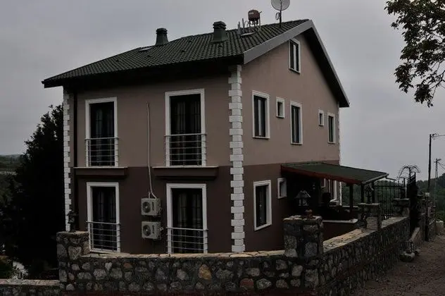 Sea Port House