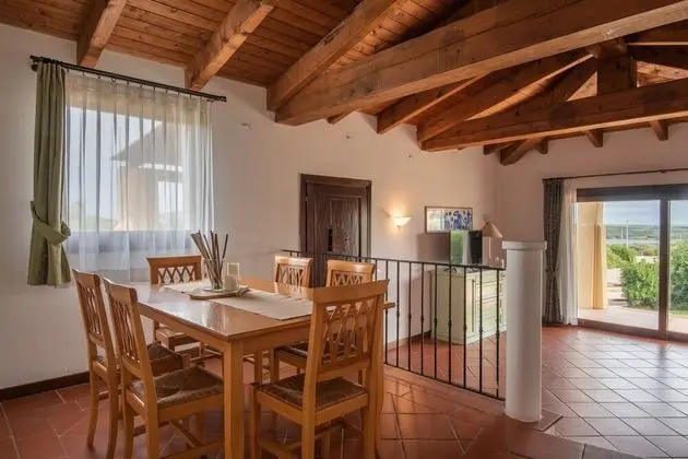 Sea Villas 6IN 1Km From The Beach - Yerinde Yemek