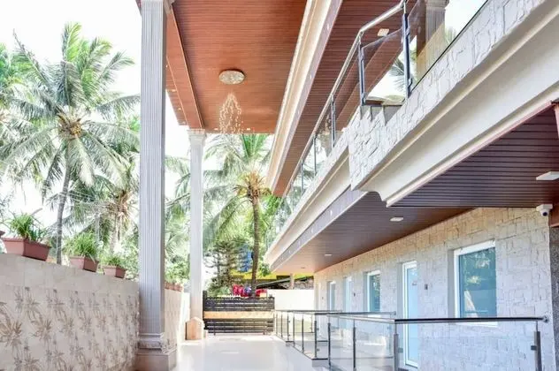 Hotel Sea Shore Beach Resort