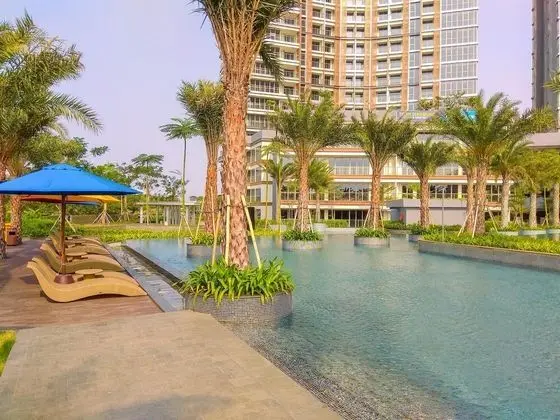 Sea View 1BR at Gold Coast Apartment near PIK