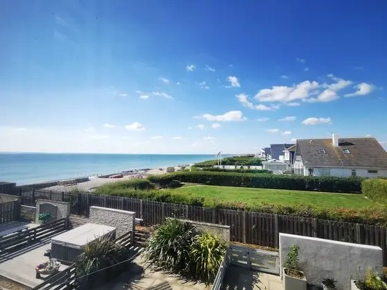 Sea View 3 Bedroom Seaside Property