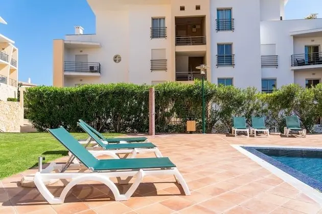 Sea view Apartment with 3 spacious Terraces & 2 Swimming pools - Havuz