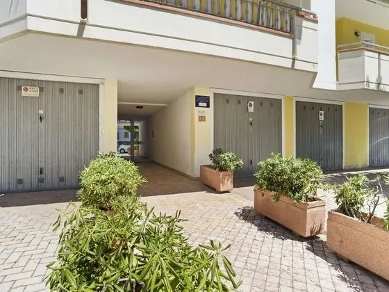 Sea-view Apartment in Alba Adriatica With Private Terrace - Lobi