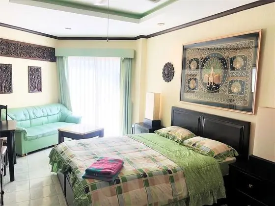 Sea View Apartment Rimhad Condominium Pattaya