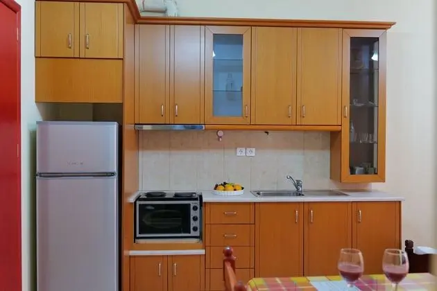 Sea View Apartment in Saranda - Mutfak