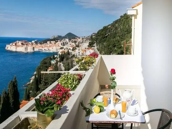 Sea View Apartments - Ivanovic