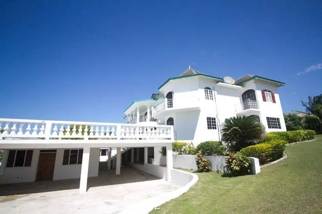 Sea View Chateau - Dış Mekan
