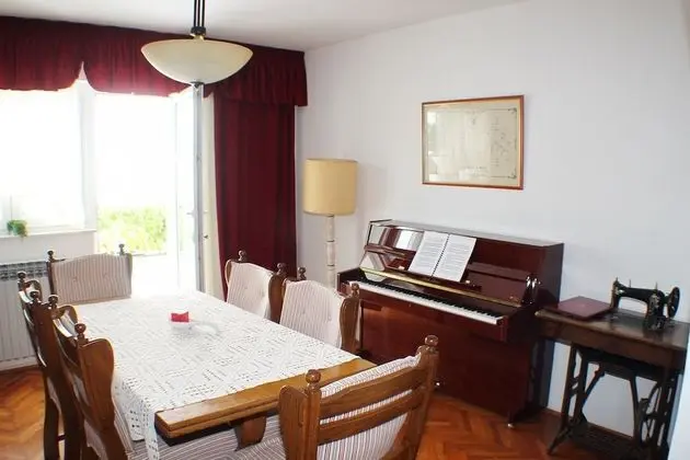 Sea View - Cosy & Comfortable - A3 Boris - Yerinde Yemek